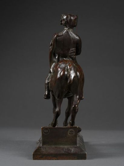 J.L Ernest MEISSONIER J.L Ernest MEISSONIER (1815-1891) - Hussard à cheval - Bronze...