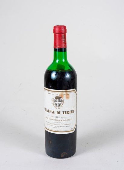 Château du Tertre 1 bouteille CHÂTEAU DU TERTRE 1975 5e GC Margaux (niveau mi épaule,...