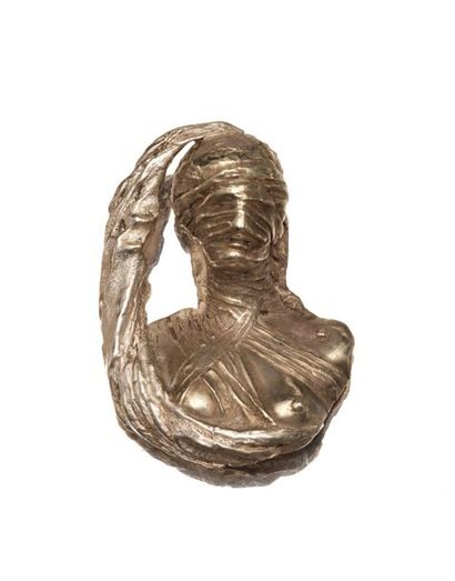 Igor MITORAJ Igor MITORAJ (1944-2014) - Luna pendant and chain - Silver plated bronze...