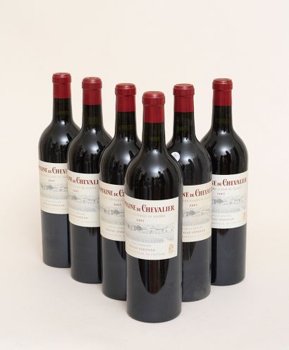 Domaine de Chevalier 6 bottles DOMAINE DE CHEVALIER 2005 CC Grave (Pessac-Léognan)...