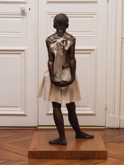 Edgar Degas 
Edgar DEGAS (1834 - 1917) - La Petite Danseuse de 14 ans 

Bronze à...