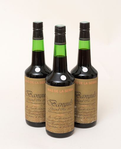 Banyuls 3 bouteilles BANYULS 1973 Grand Cru (demi sec) Mas de la Serra (étiquettes...