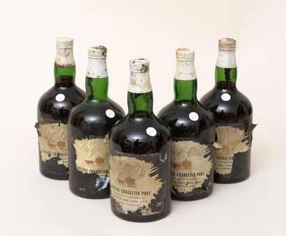 Porto 5 bottles PORTO DEL OROR Vintage Character (labels very damaged, torn, almost...