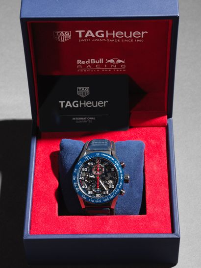 Tag Heuer TAG HEUER Carrera Chrono Red Bull Racing Edition - Hours, minutes, small...