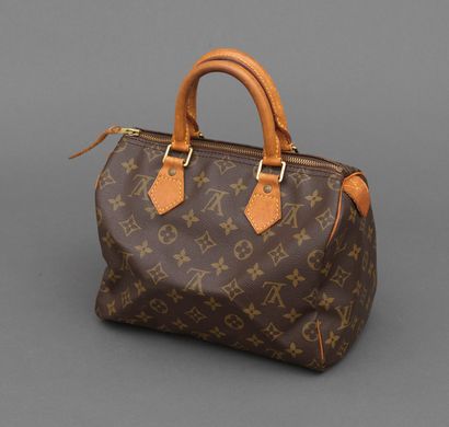 Louis Vuitton LOUIS VUITTON - Sac à main speedy 25cm en toile monogram et cuir naturel...