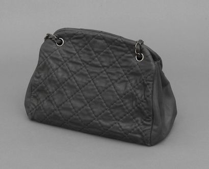 Chanel CHANEL - Bowling bag in calfskin with shiny black nubuck effect - Black cotton...