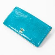 Chanel CHANEL - Wallet, purse in matt varnished calfskin in turquoise color - Inside...