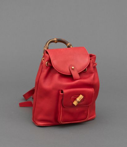 Gucci GUCCI - Mini sac à dos bambou en veau souple rouge - Doublure en tissus damassé...
