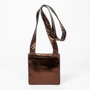 Chanel CHANEL - Small flat shoulder bag in bronze metallic lambskin - Brown fabric...