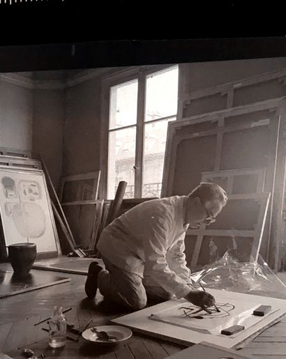 Jean PIAUBERT Jean PIAUBERT (1900-2002) - Composition - Encre et crayon gras - Signé...