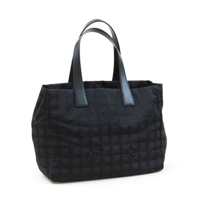 Chanel CHANEL - Shopping bag in black damask nylon featuring the quilting and the...