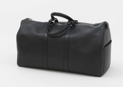 Louis Vuitton LOUIS VUITTON - Sac Keepall 50 en cuir épi noir - Doublé en tissu -...