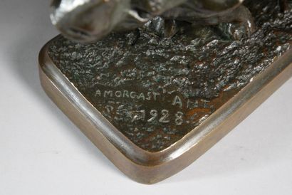Antonio AMORGASTI Antonio AMORGASTI (1880-1942) - Rhinocéros indien - Bronze, épreuve...