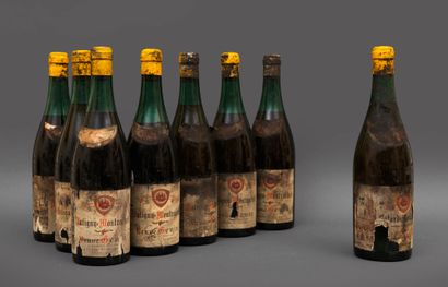VINS 8 bouteilles comprenant : 7 Puligny Montrachet 1938 dont 3 supposés 1938 mais...