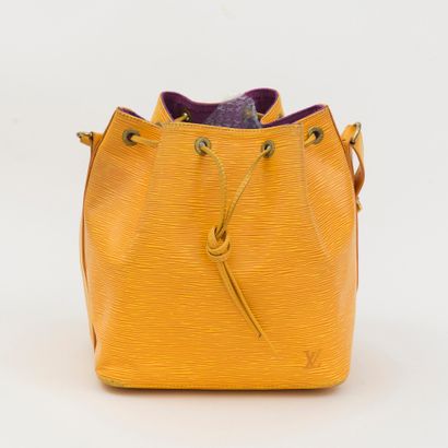 Louis Vuitton LOUIS VUITTON - Noe bag small model in yellow leather - Inside in nubuck...