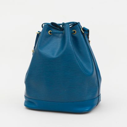 Louis Vuitton LOUIS VUITTON - Sac Noe moyen modèle en cuir épi bleu - Intérieur textile...