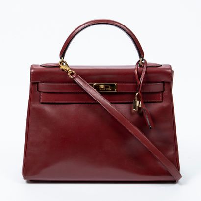 Hermès HERMES - Kelly bag 32cm in red Hermes box calf - Inside in red Hermes goat...