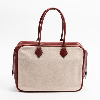 Hermès HERMES - Feathered handbag in red box calfskin and ecru canvas H - Inside...