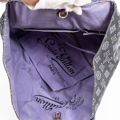 Louis Vuitton LOUIS VUITTON -Tote bag Ipanema model in cotton canvas and purple leather...