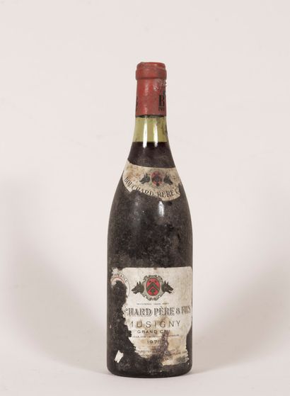null 1 bouteille Musigny 1978 Bouchard Père & Fils - Niveau enter 2 et 3 cm - Etiquette...