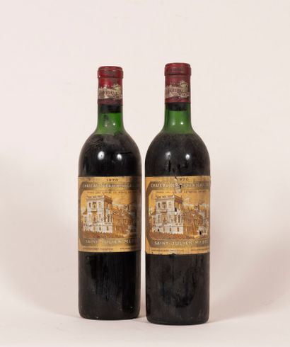 null 2 bouteilles Ducru Beaucaillon 1970, deuxième GC Saint Julien- Niveau léger...