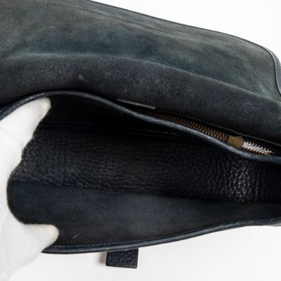 Hermès HERMES - Shoulder bag - Nouméa - in navy blue grained calfskin - Unlined inside...