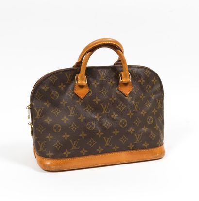 Louis Vuitton LOUIS VUITTON - Alma handbag - In monogram canvas and natural cowhide...