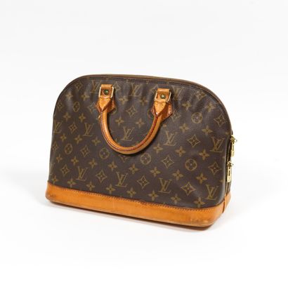 Louis Vuitton LOUIS VUITTON - Alma handbag - In monogram canvas and natural cowhide...