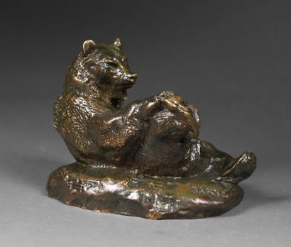 Antoine-Louis BARYE Antoine-Louis BARYE (1795-1875) - Seated bear N°2 - Bronze with...
