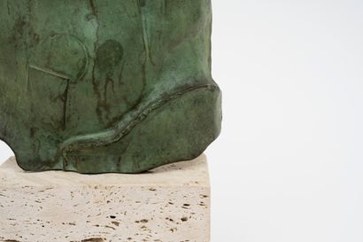 Igor MITORAJ 
Igor MITORAJ (1944- 2014) - Persée, 1988 - Sculpture en bronze à patine...
