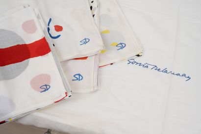 Sonia DELAUNAY Sonia DELAUNAY (1885-1979) - Constellation tablecloth, 12 towels -...