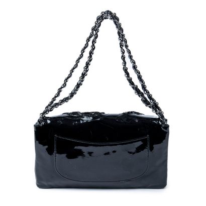 CHANEL CHANEL Paris black patent leather flap bag - Flap with a leather cutout featuring...