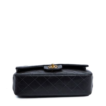 CHANEL CHANELParis classic bag with double flaps in black quilted lambskin - Inside...