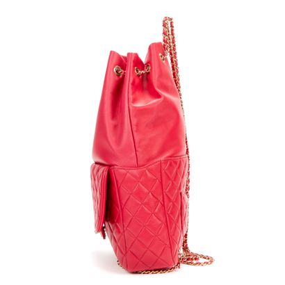 CHANEL CHANEL Paris backpack in pink lambskin - Pink fabric inside - Gold metal jewelry...