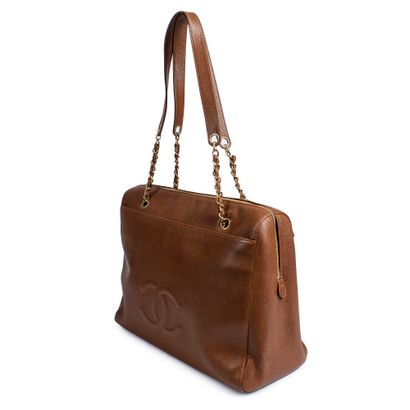 Chanel CHANELParis grand sac cabas en veau grainé gold – Intérieur en tissu marron...