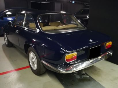 Alfa Roméo GT junior coupé Bertone 1600, 1974 Voiture restaurée. Peinture refaite....