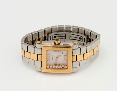 Chopard Chopard, Happy Sport, référence 278498-9001, vendue en 2011.
Une montre rectangulaire...