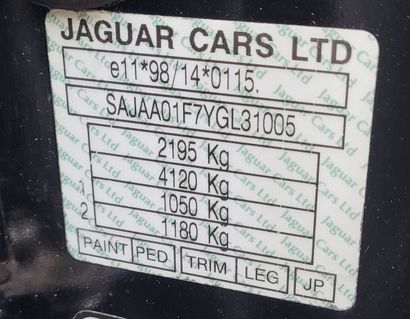 Jaguar type S version sport 4L Jaguar - Modèle : type S - Année : 1999 - N° série...