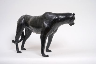 Jorge BORRAS Jorge BORRAS (né en 1952) - Guépard guettant, 2009 - Sculpture en bronze...
