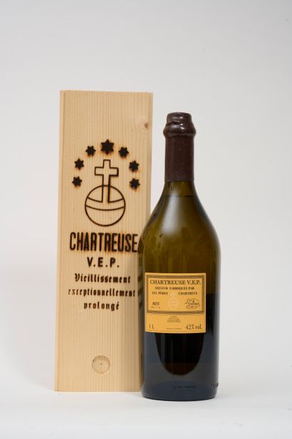 null 1 coffret chartreuse jaune VEP mis en bouteille en 2012