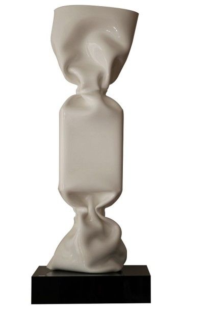 LAURENCE JENKELL (NÉ EN 1965) Wrapping Bonbon Blanc 2011 Sculpture en altuglas signée...