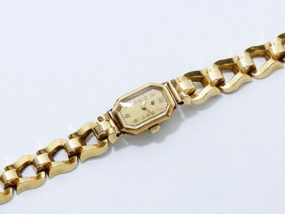 null LIP - Montre bracelet de dame en or 750 millièmes, cadran hexagonal doré avec...