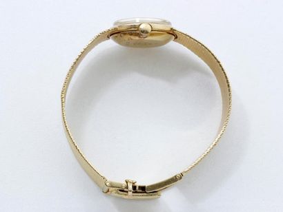 LIP LIP - Montre bracelet de dame en or 750 millièmes, cadran doré guilloché avec...