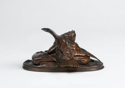null Anonyme - Oiseau pris au piège - Bronze à patine brune - 9,5 x 20 x 10 cm