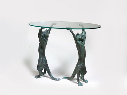 Max LE VERRIER MAX LE VERRIER -(1891-1973) - Petite table ovale composée de deux...