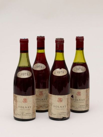 Vin - Volnay 4 bouteilles Volnay, 1973 - 2 bouteilles niveau 4