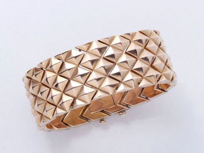 Bracelet Bracelet manchette en or 750 millièmes, maillons articulés à décor ''pointes...