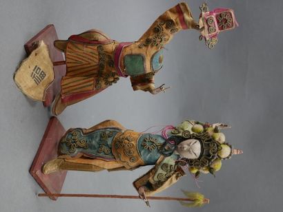 null Marionettes anciennes - Haut.: 21 cm et 16 cm - CHINE, début XX ème