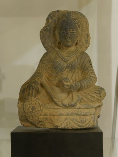 null Style du Gandhara - Buddha assis