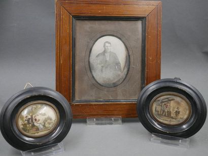 null Daguerreotype et 2 miniatures ovales sur papier gravures XIXème